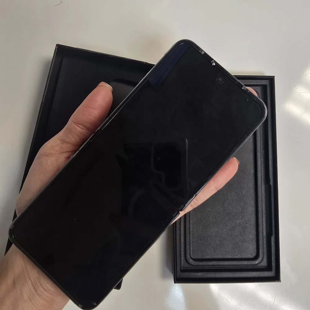 Samsung Black Smartphone